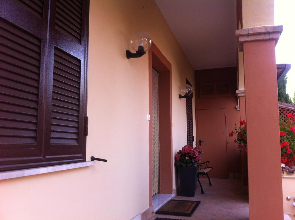 Nataly'S House Bed&Breakfast La Massimina-Casal Lumbroso ภายนอก รูปภาพ