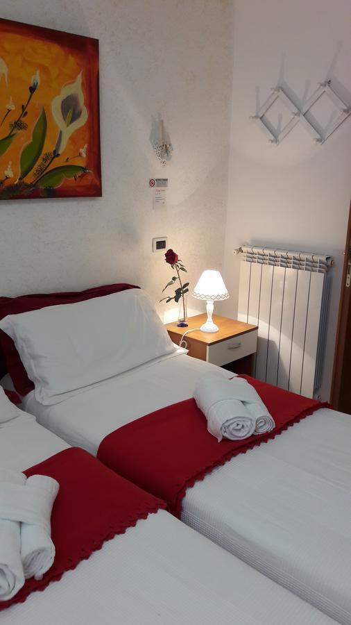 Nataly'S House Bed&Breakfast La Massimina-Casal Lumbroso ภายนอก รูปภาพ